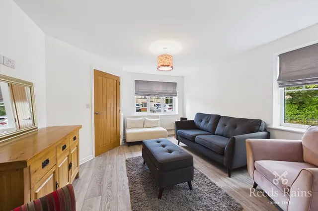 Stirrup Close, Leigh, WN7, photo 2