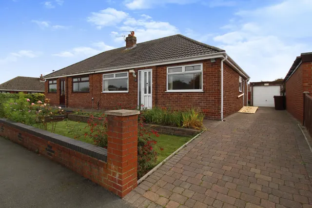 Derwent Road, Orrell, WN5, photo 1