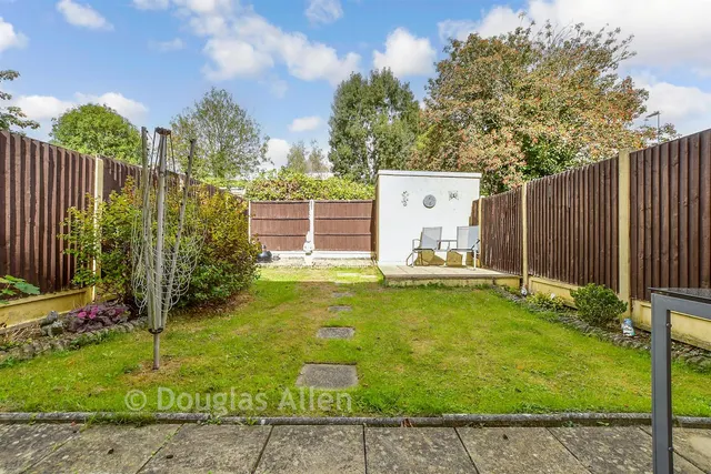 York Road, North Weald, CM16, photo 2
