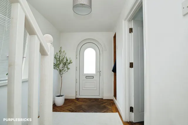 Everard Way, Cardiff, CF23, photo 2