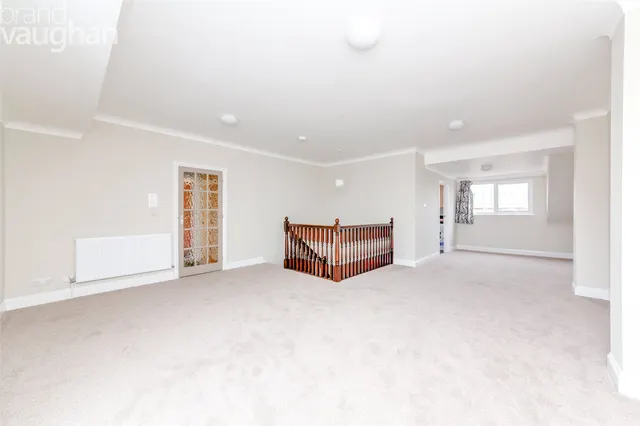 Henley Road, Brighton, BN2, photo 1