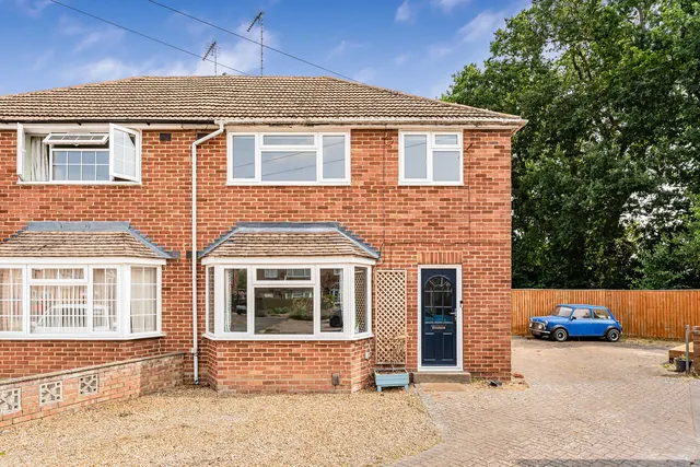 Norreys Close, Didcot, photo 1