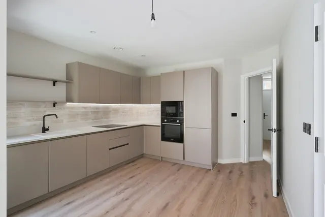 Photo 2 — Stafford Close, Manchester, Greater Manchester, M14