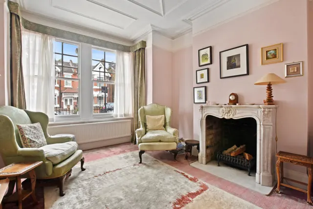 Wavendon Avenue, London, W4, photo 2