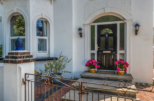 Sea Road, Felpham, PO22, photo 1