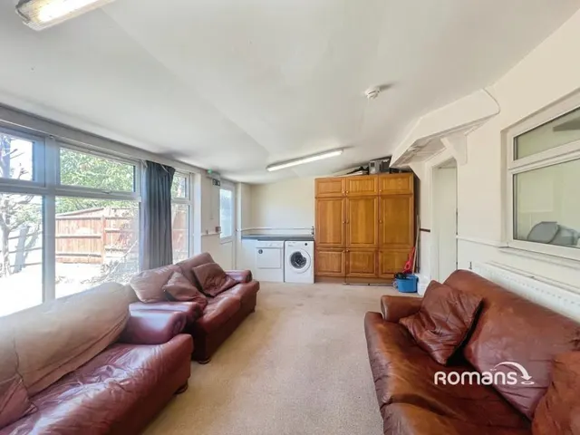 Hampden Road, High Wycombe, HP13, photo 3