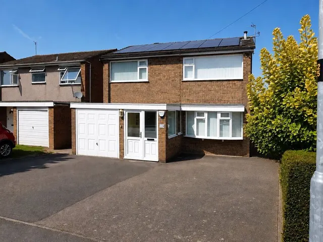 Sketchley Road, Burbage, Leicestershire, LE10, photo 1