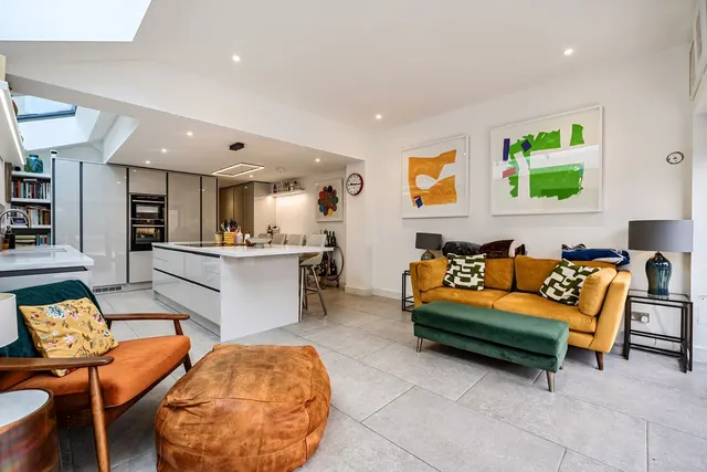 Crown Lane, Bromley, BR2, photo 2