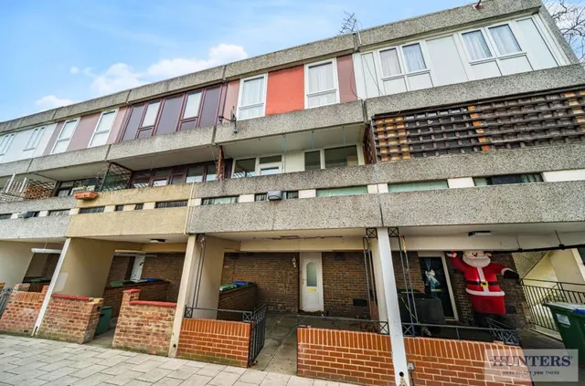 Mangold Way, Erith, photo 1