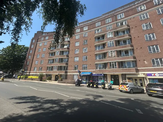 Queens Court, Clifton, BS8, photo 1