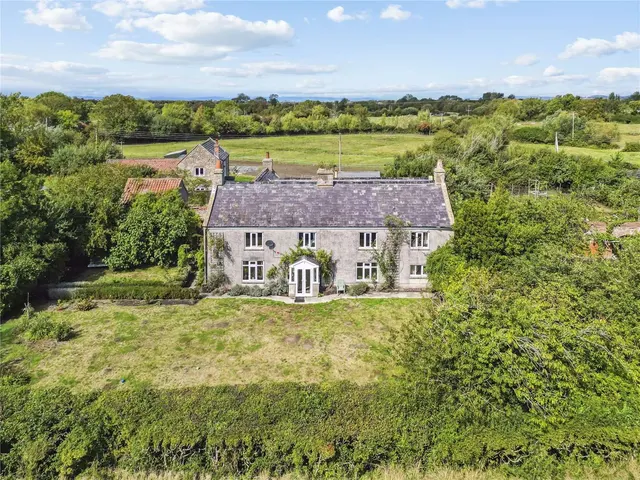 West Rolstone Road, Hewish, BS24, photo 1