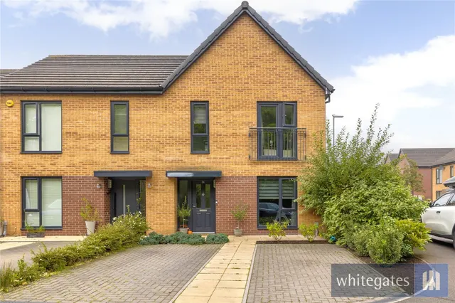 Elder Place, Liverpool, L25, photo 2
