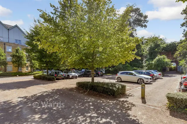 Bingley Court, Canterbury, CT1, photo 3