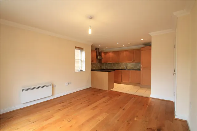 Photo 2 — 506 Reading Road, Winnersh, Berkshire, RG41 5EX