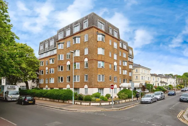Gratwicke Road, Worthing, BN11, photo 1