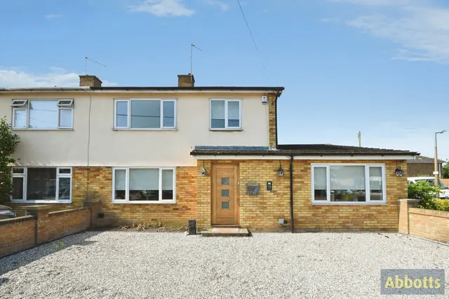 Warwick Road, RAYLEIGH, Essex, SS6, photo 1