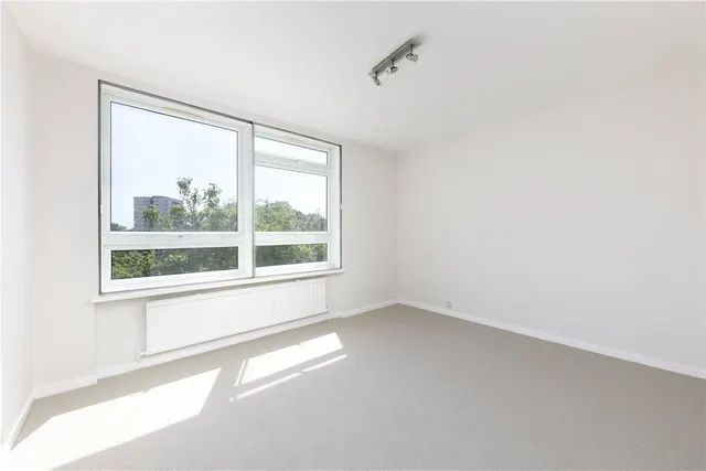 Photo 2 — Putney Heath Lane, London, SW15