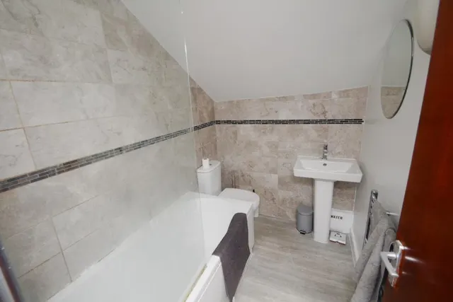 Clifton Avenue, Fallowfield, M14, photo 2