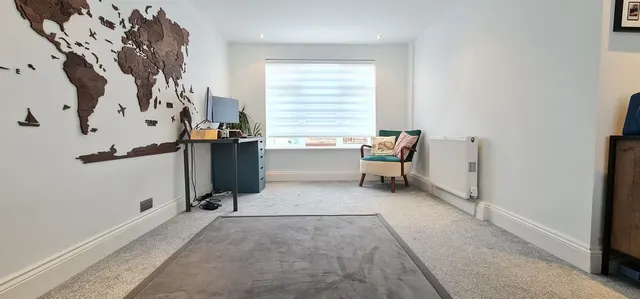Photo 2 — Wimarc Crescent, Rayleigh, Essex, SS6 9DA