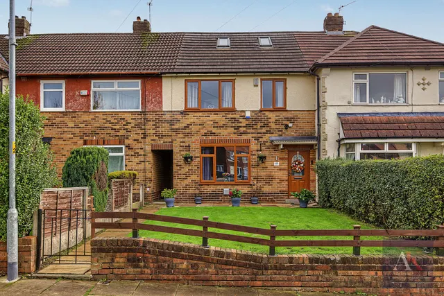 Oakcliffe Road, Rochdale, OL12, photo 1