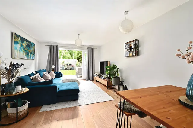 Photo 2 — Maple Close, Ash Vale, Guildford, Surrey, GU12 5JZ