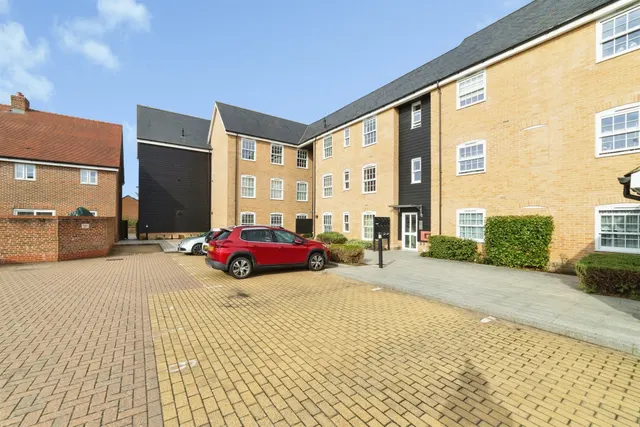 Arbury Place, Baldock, SG7, photo 2