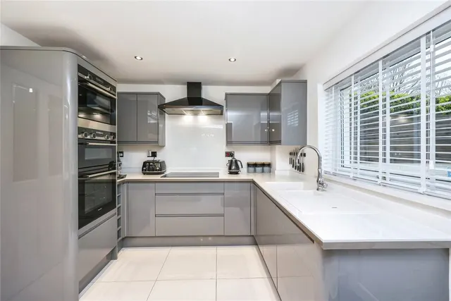 Angell Green, Clifton, NG11, photo 2