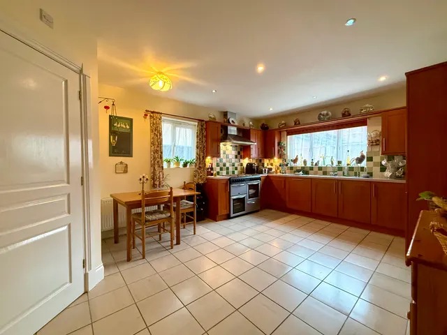 Photo 2 — Badgers Brook, Swindon, Wiltshire, SN4 9DG