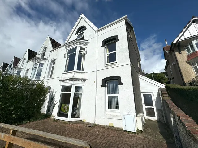 Richmond Road, Uplands, Swansea, West Glamorgan, SA2 0RB, photo 1
