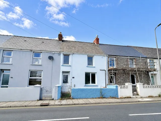 Portfield, Haverfordwest, SA61, photo 1