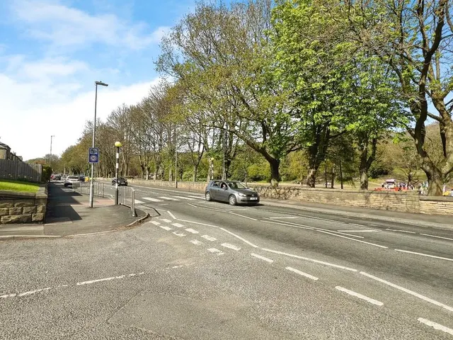 Photo 3 — Bradford Road, Batley, West Yorkshire, WF17