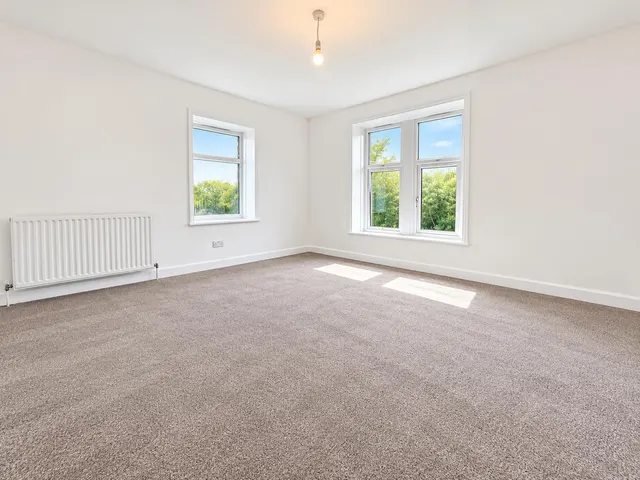Colne Road, Cowling, BD22, photo 3