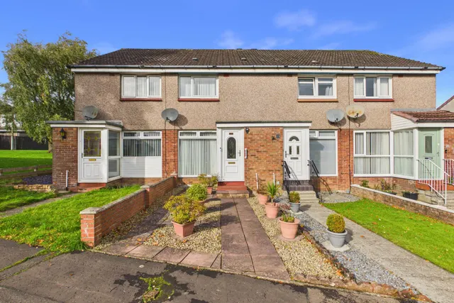 Corsock Avenue, Hamilton, photo 1