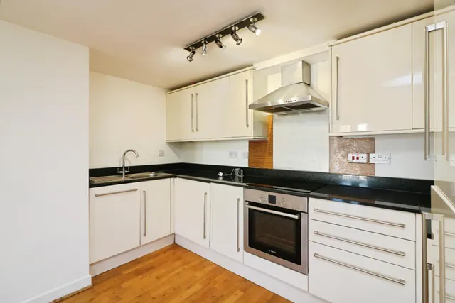 Stevenage Road, Hitchin, SG4, photo 2