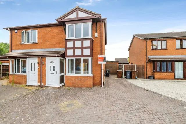 Langer Close, Lincoln, Lincolnshire, LN6, photo 1