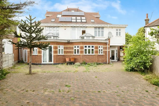 Stratton Drive, Barking, IG11, photo 1