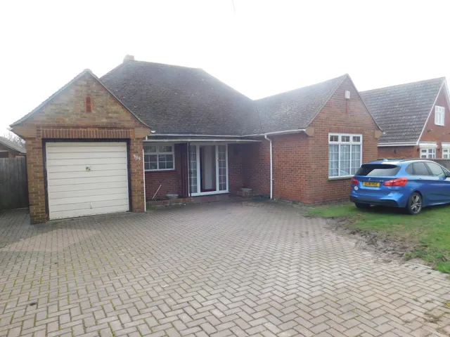 Minster Road, Minster, ME12, photo 1