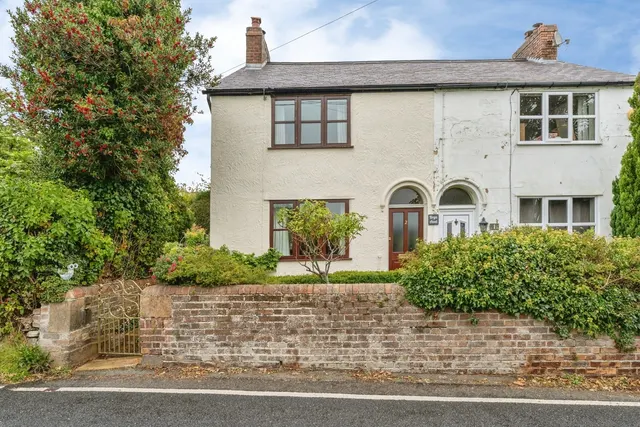 Stryt-Cae-Rhedyn, Leeswood, CH7, photo 2