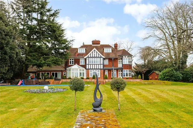 Copthorne Road, Croxley Green, Rickmansworth, Hertfordshire, WD3 4AH, photo 1