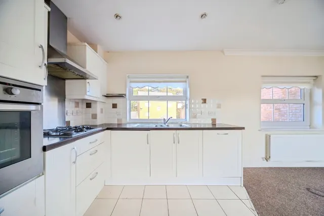 Faulkner Drive, Bletchley, MK3, photo 3