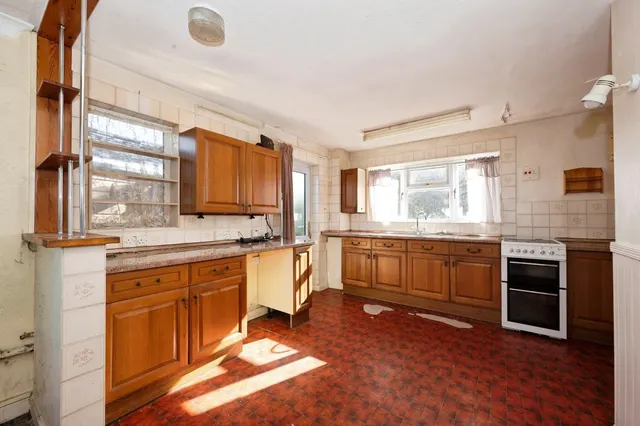 Knowle Crescent, Kingsclere, RG20, photo 3