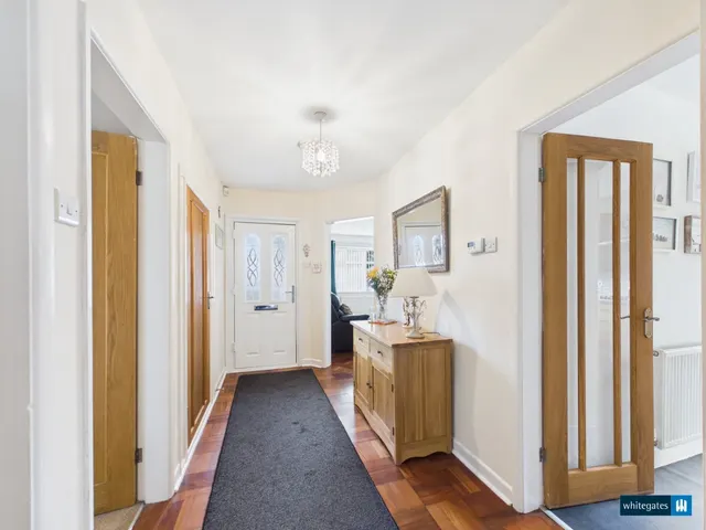 Weston Drive, Wrexham, LL11, photo 3