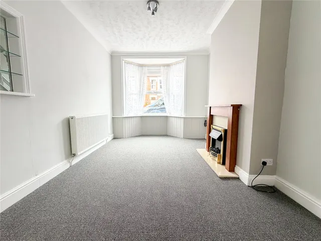 Burnham Road, Highbridge, TA9, photo 3