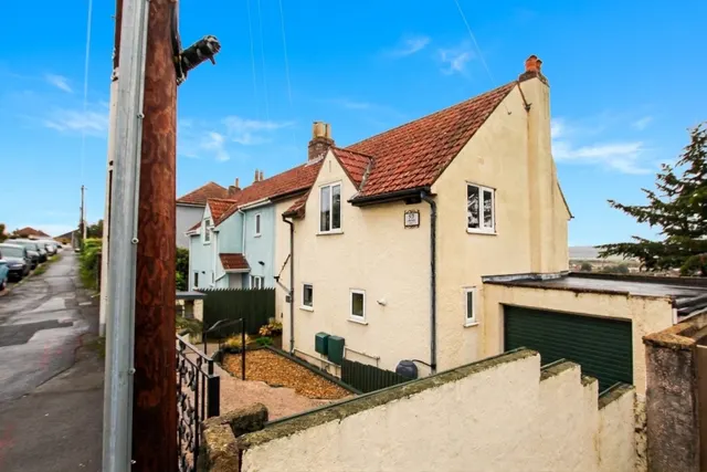 Spring Hill, Weston-super-Mare, BS22, photo 1