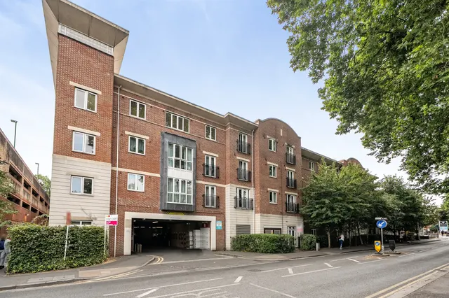 Grenfell Road, Maidenhead, SL6, photo 1