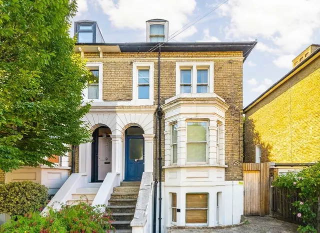 Cambridge Road South, Chiswick, W4, photo 1