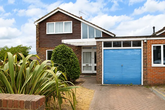 Viking Way, Waterlooville, PO8 0HP, photo 1