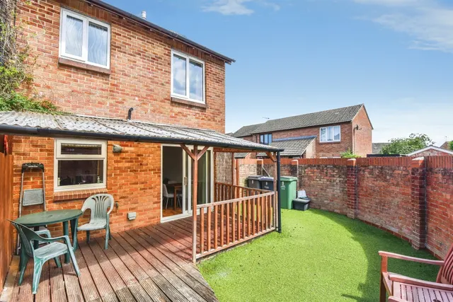 Ludlow Close, Westbury, BA13, photo 2