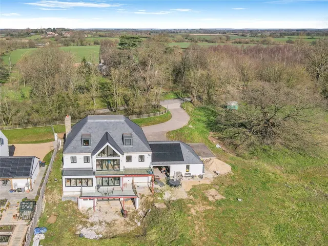 Tockwith Lane, Cowthorpe, LS22, photo 3