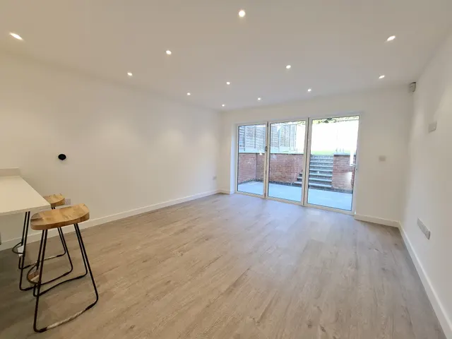 Primrose Hill, KINGS LANGLEY, photo 1